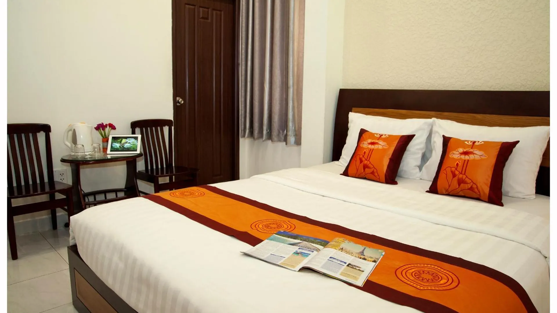 Khanh Lai Hotel 慶來旅店 Ho Chi Minh City Vietnam